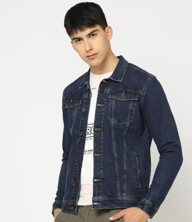 Men Slim Fit Relaxed Denim Jacket